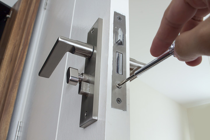 Our local locksmiths are able to repair and install door locks for properties in Redditch and the local area.